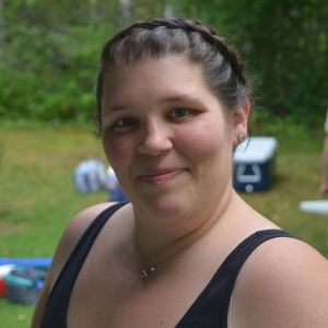 Photo of Samantha Davis